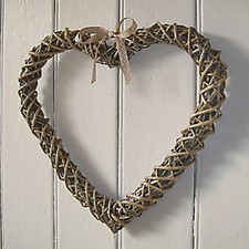 wreath wicker heart hanging