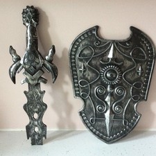 Toy Frostmourne Sword + Shield
