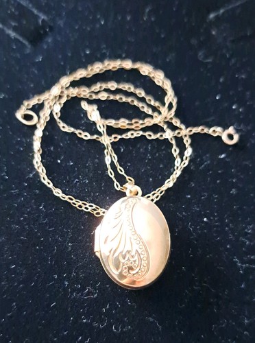 Vintage 9ct yellow gold - yellow, oval
