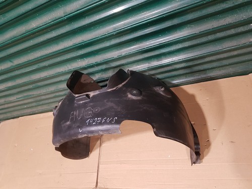 2013 peugeot 208 front splash - front,