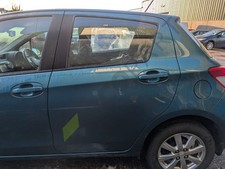 TOYOTA YARIS NSP130 Door