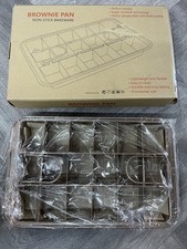 Non Stick Brownie Pan