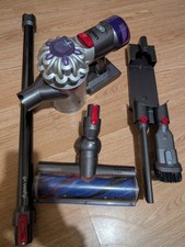 Dyson V8 Cordless Stick Vacuum