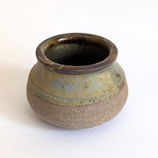 WOLFSCASTLE Small Pot / Bud Stem Vase — Welsh Studio Pottery, Haverfordwest