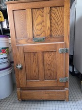 Illinois Antique Wooden Ice