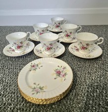 Royal Windsor Tea Set Roses Fine Bone China Gold Trim England