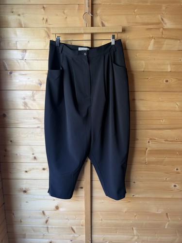 Ivan grundahl black mabi - black,