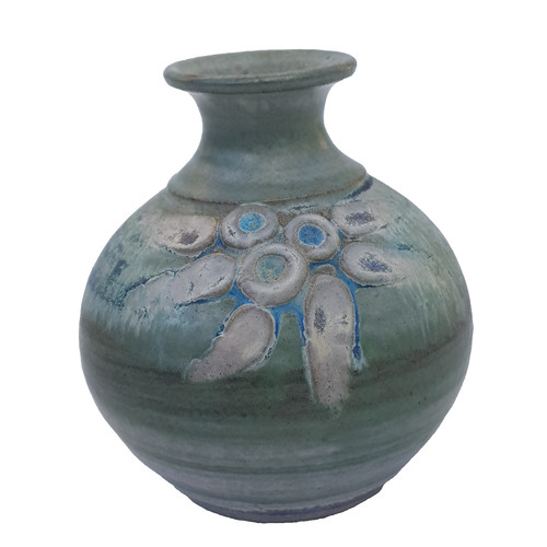 Australian pottery hand made - hand,