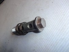 GPX600 ZX600 EL250 KZ1100 KZ1000 EX250 KZ440 KZ550 KZ750 OIL FILTER BOLT  SPRING