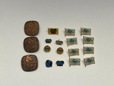 Lot of 18x pins badges FILA