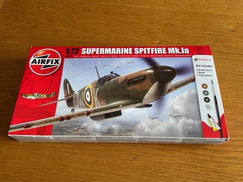 Airfix hornby supermarine - hornby,