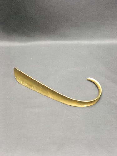 Antique curled brass - brass, or