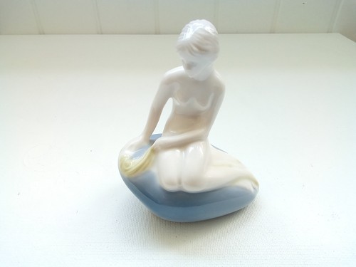 Royal copenhagen porcelain - royal,