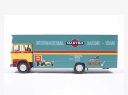 Racing car transporters - 1/43,