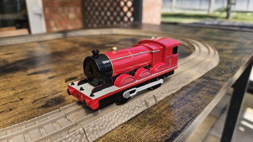 Tomy plarail james the - the, red