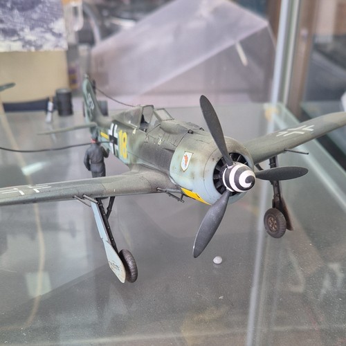 Focke wulf fw190 pre built - focke-wulf,