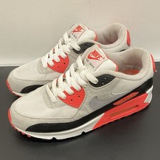 Nike Air Max 90 Trainers