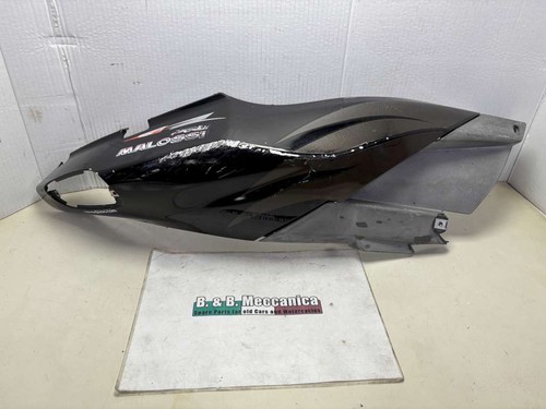 Fairing side rear right - side,