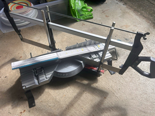Nobex manual mitre saw - ch,
