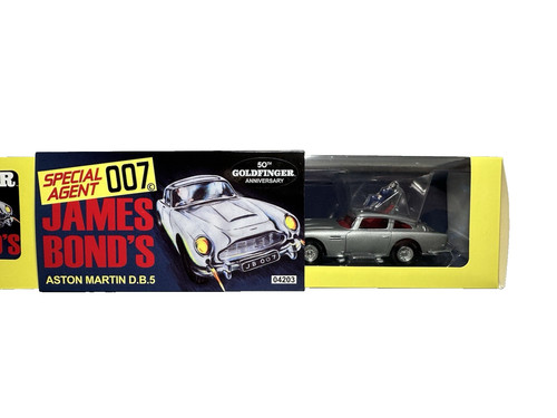 Corgi toys cc04203 aston - corgi,