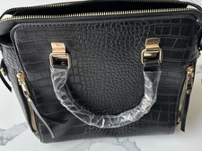 Stylish black bag – versatile, sleek, and perfect for everyday essentials!