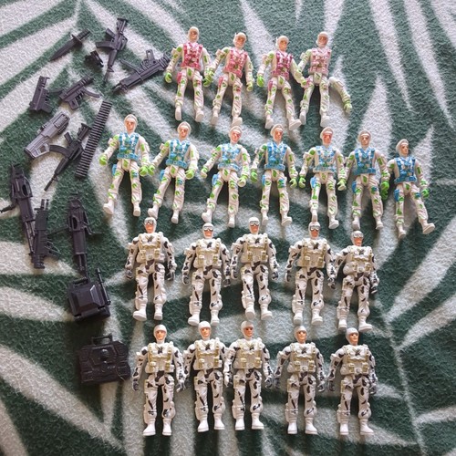 Commando figures vintage