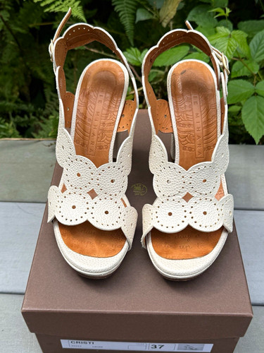 Chie mihara ivory - mihara,