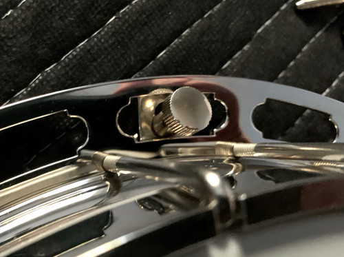 Banjo resonator thumbscrew - resonator,