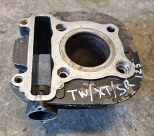 YAMAHA TW125 XT125 SR125