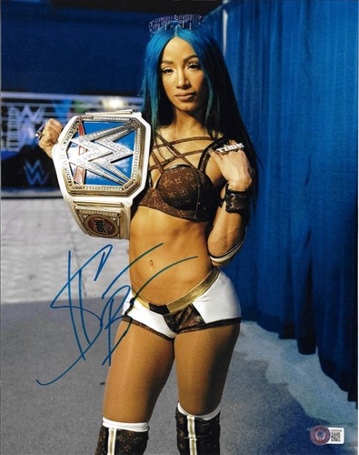 Sasha banks signed 11x14 photo - sasha,