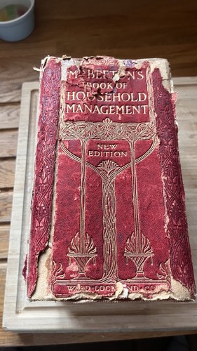 Mrs beaton book of - book,