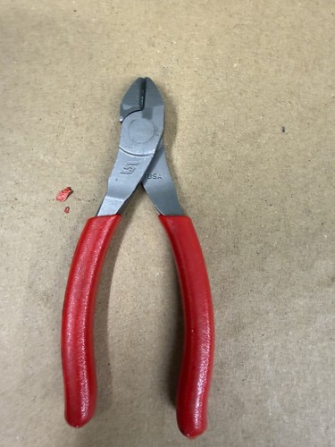 Snap diagonal cutters - on,