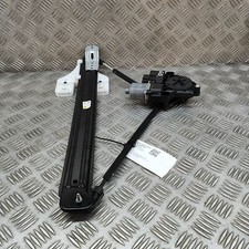 SKODA KAROQ NU7 Rear Right