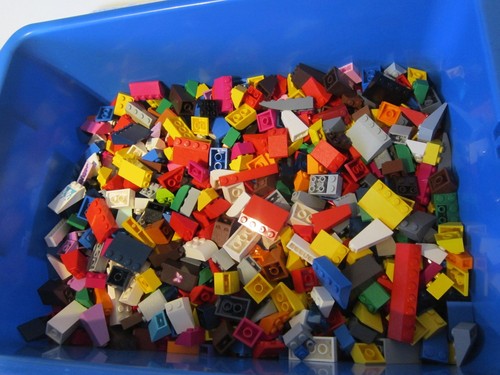 Lego three hundred roof tiles - roof,