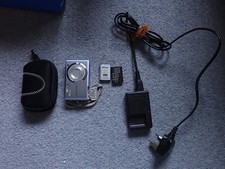 Nikon Coolpix S560 10.0MP