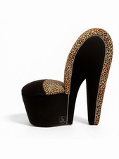 High heel shoe - high,