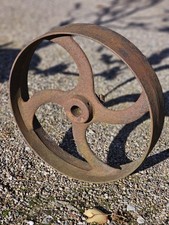 Vintage Large Agricutural Cast Iron Flywheel Garden Display Wheel Reclaimed