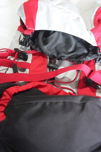 Black red grey - black,