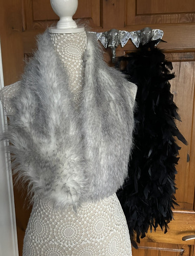 Ladies scarves faux fur - x, &