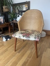 Sirrom Chair Rose Seated Bedroom Chair