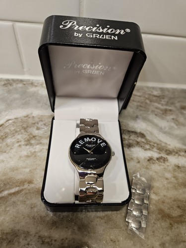 Precision gruen black - by, dial