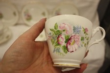 47 NB1095 Vintage Argyle China Tea Set Green Pink Floral 18 Pcs Excellent