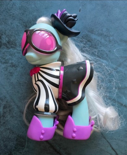 Hasbro 2010 little - hasbro,