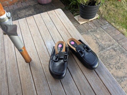 Black flat slip clog - clog, style