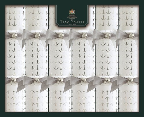 Christmas crackers deluxe - crackers, tom