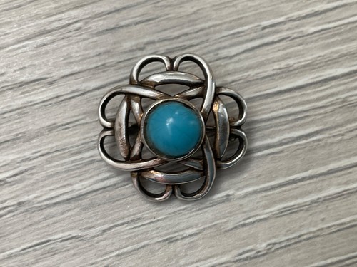 Sterling silver brooch with
