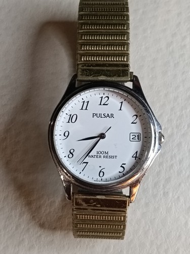 Mens casual pulsar watch - mens,