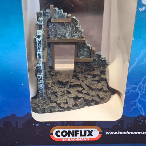 Conflix bachmann corner - by,