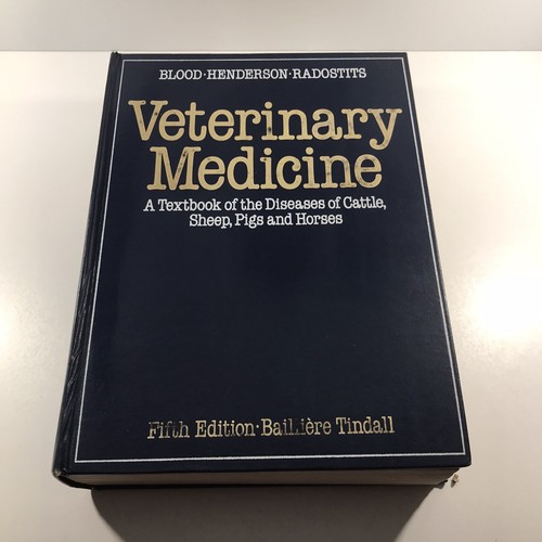 Veterinary medicine textbook - veterinary, a