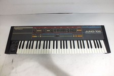 Roland JUNO-106 61-Keys 6 Voice Programmable Polyphonic Synthesizer